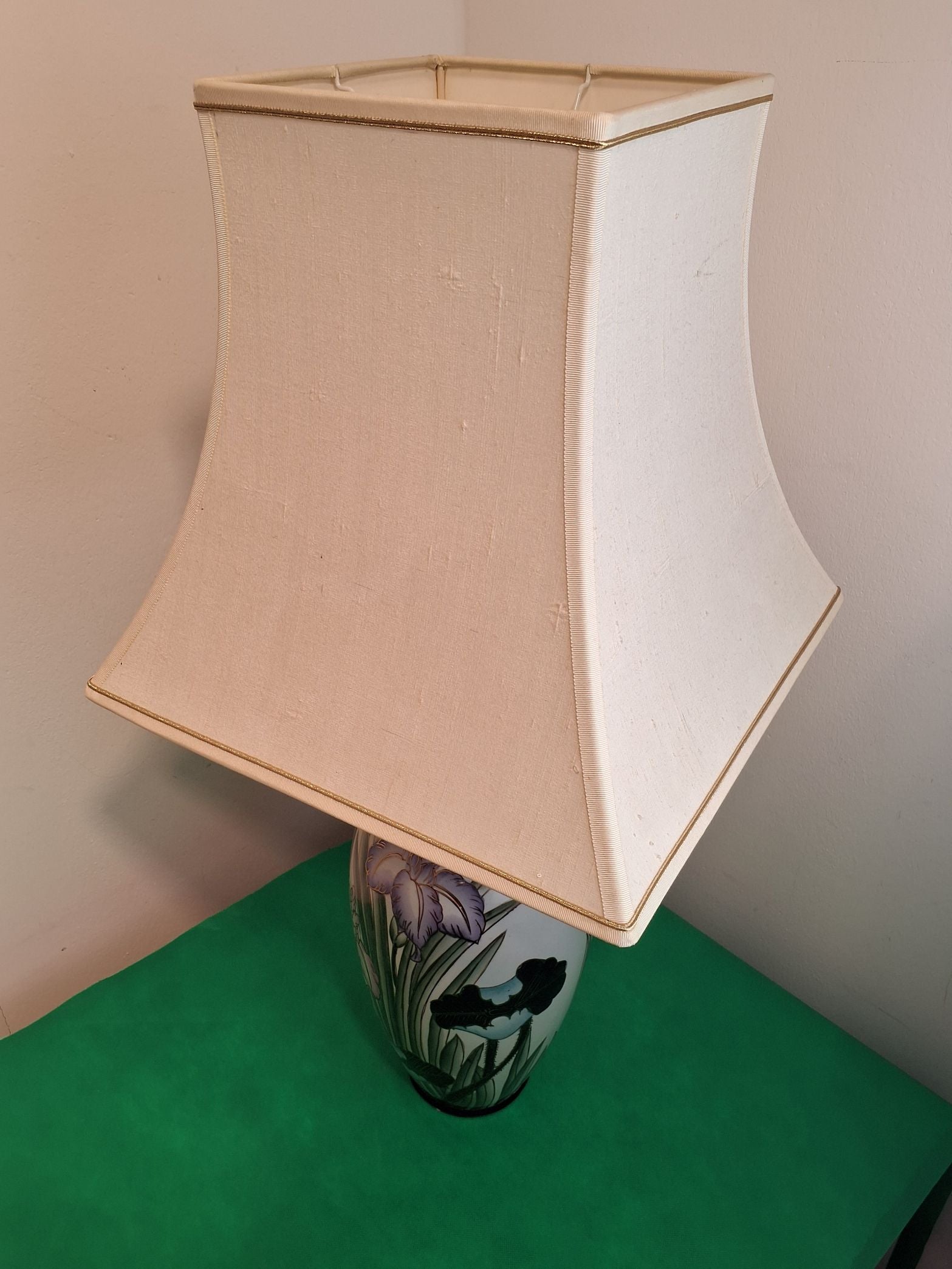 Porcelæns bordlampe stor